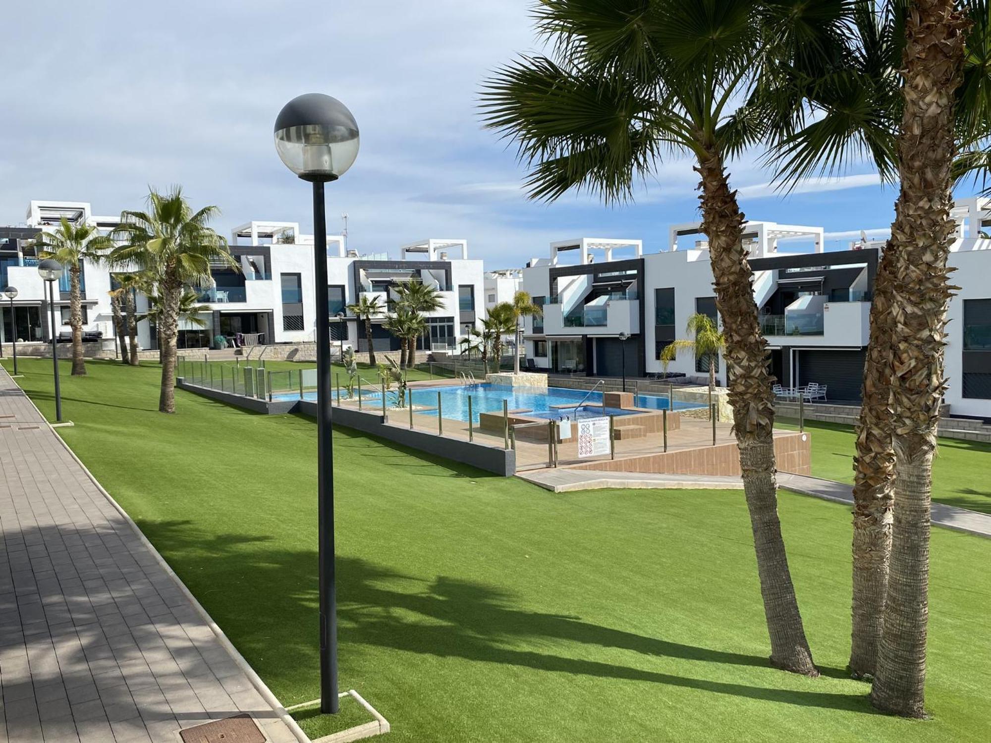 Punta Prima Oasis Beach Fase 9 Torrevieja Eksteriør billede